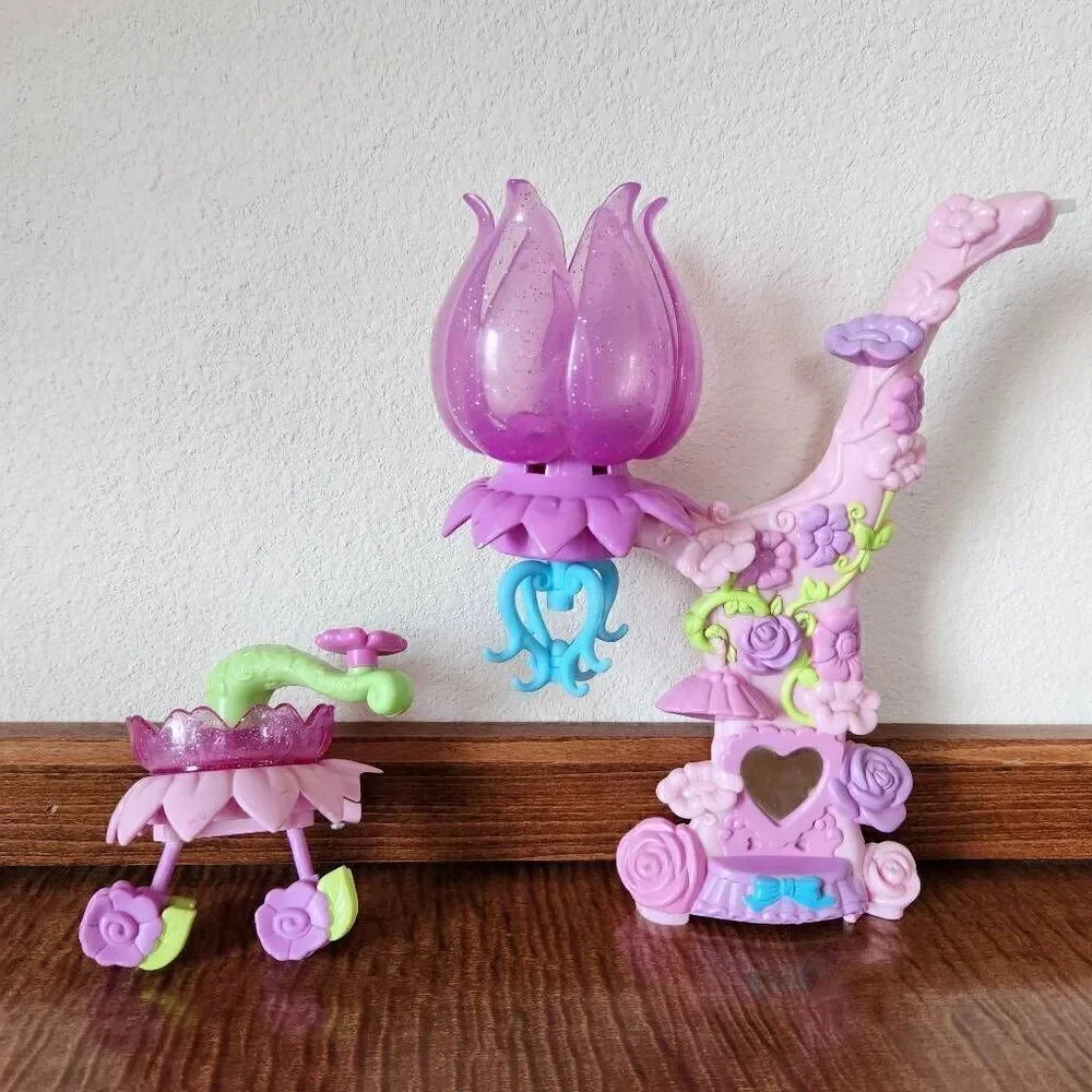 Hasbro My Little pony twist & style parlor fairy Palace parts only